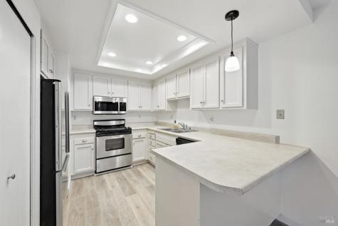 1240 North Street Santa Rosa CA 95404