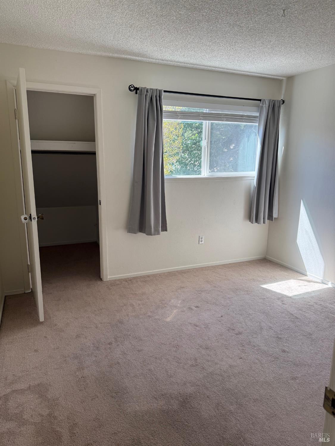1916 Knolls Drive Santa Rosa CA 95405