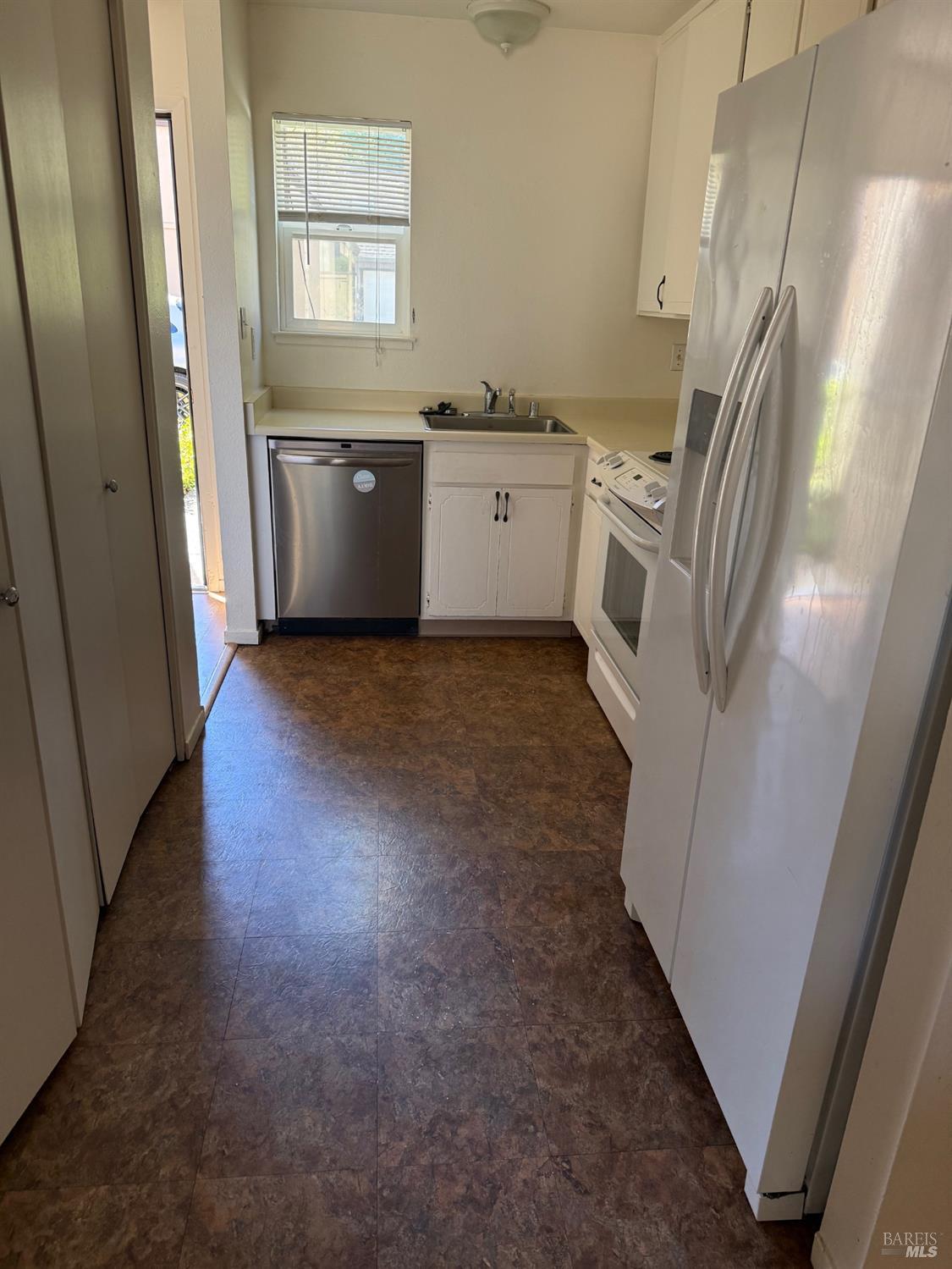 1916 Knolls Drive Santa Rosa CA 95405