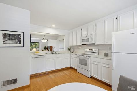 808 Arlene Way Novato CA 94947