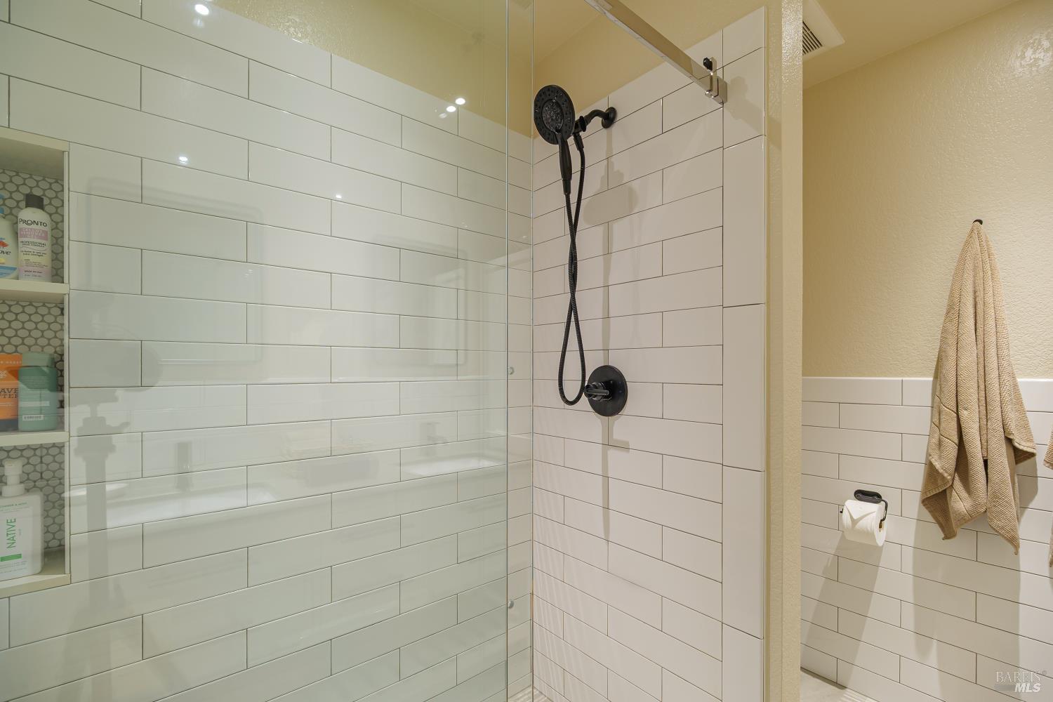 9 Cricklewood Drive Novato CA 94947