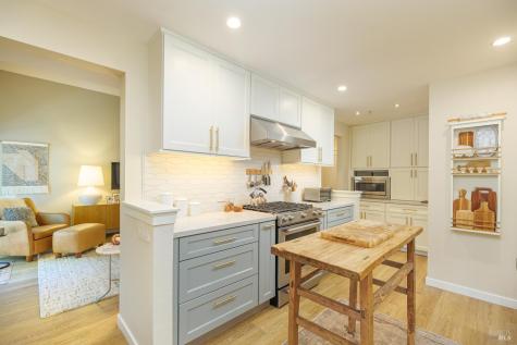 9 Cricklewood Drive Novato CA 94947