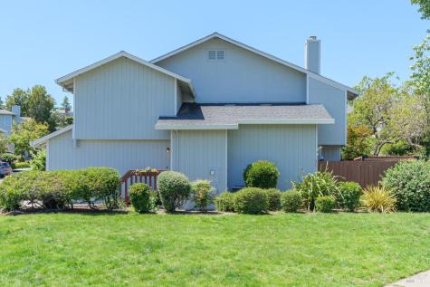 9 Cricklewood Drive Novato CA 94947