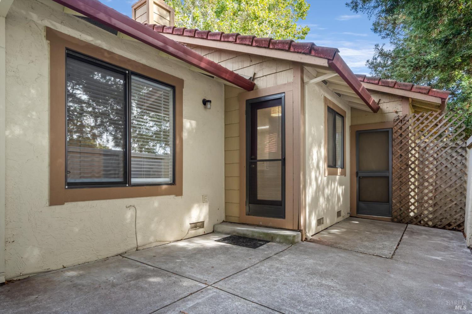 416 Park Place Petaluma CA 94954