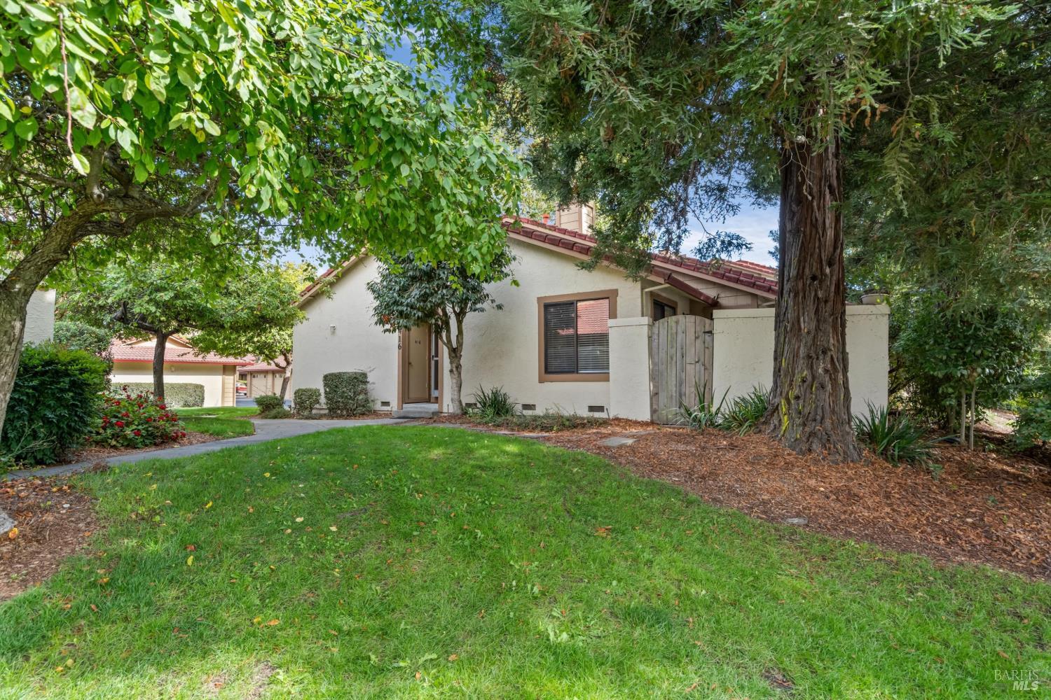 416 Park Place Petaluma CA 94954