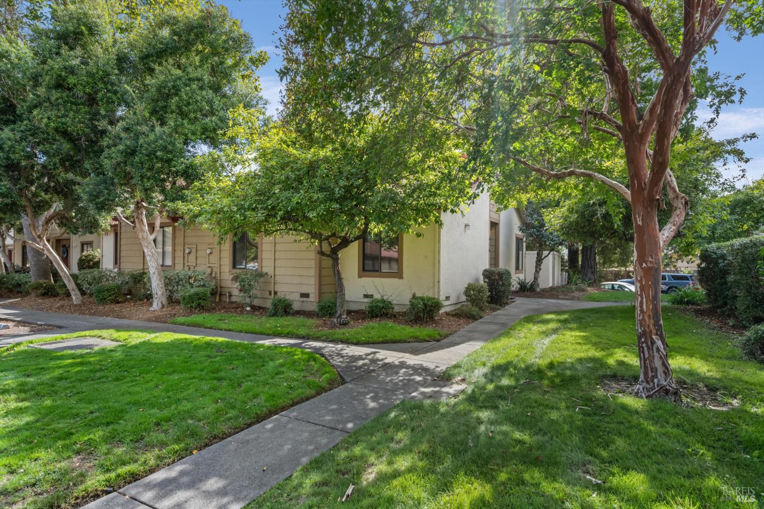 416 Park Place Petaluma CA 94954
