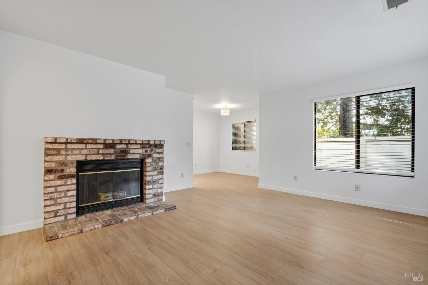 416 Park Place Petaluma CA 94954