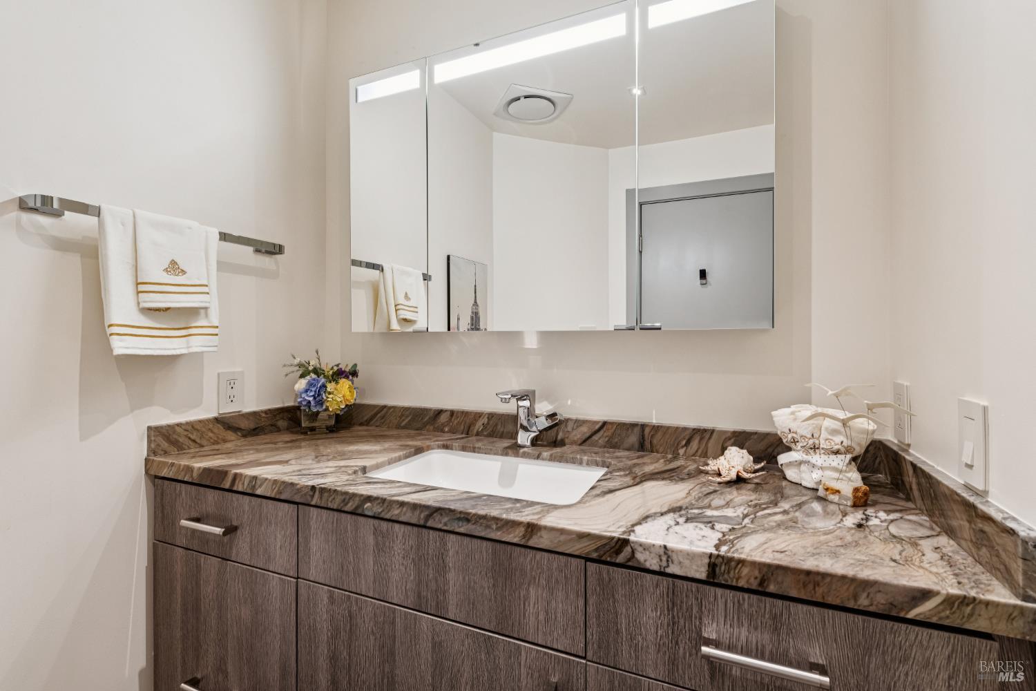 100 Thorndale Drive San Rafael CA 94903