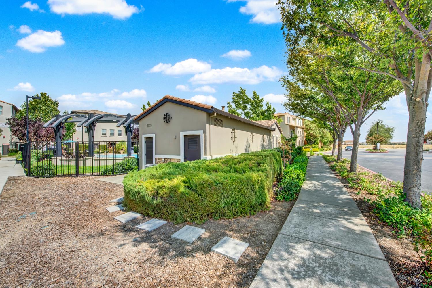 5301 E Commerce Way Sacramento CA 95835