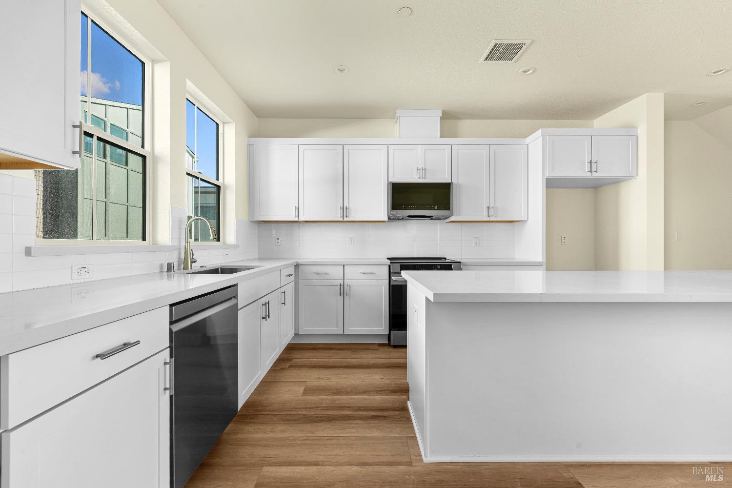 1492 Waterside Lane Rohnert Park CA 94928