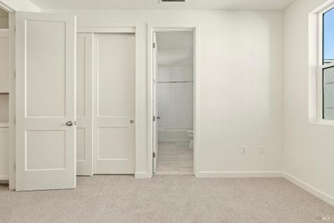 1492 Waterside Lane Rohnert Park CA 94928