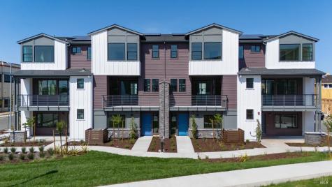 1492 Waterside Lane Rohnert Park CA 94928