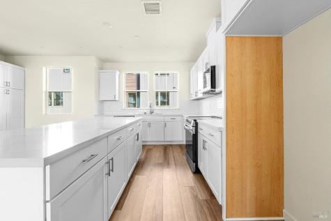 1492 Waterside Lane Rohnert Park CA 94928