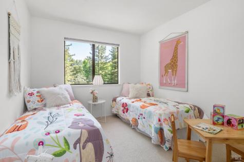 307 Scotia Lane Novato CA 94947