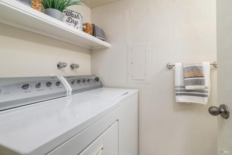 307 Scotia Lane Novato CA 94947