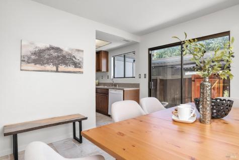 307 Scotia Lane Novato CA 94947