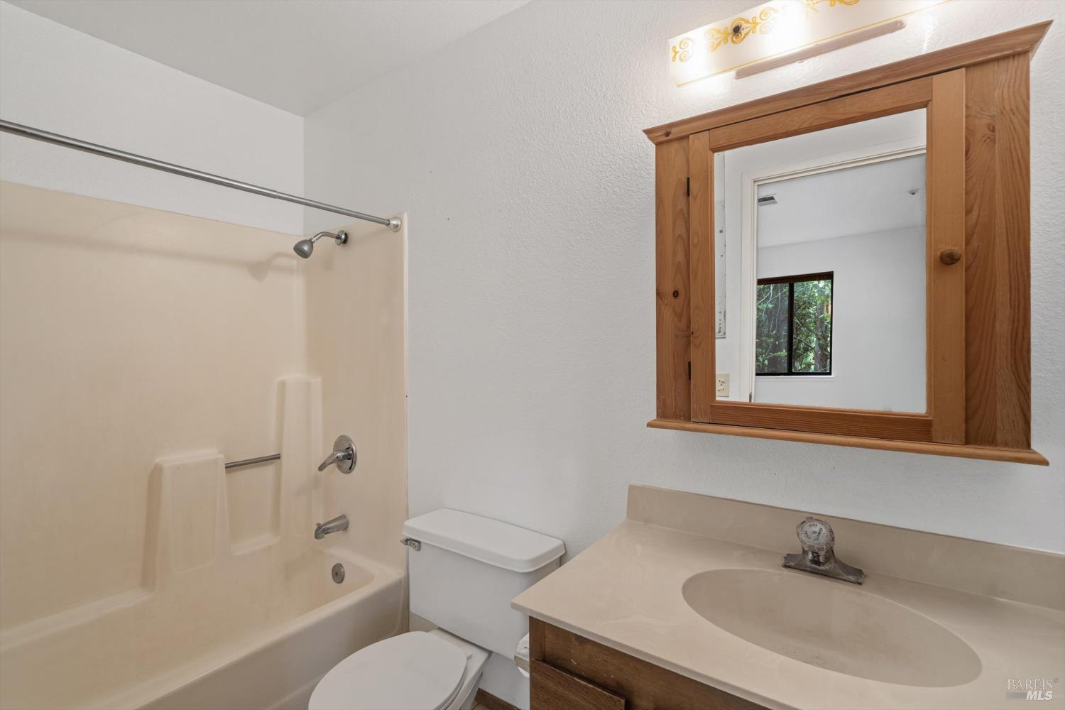 51 Creek Court Cotati CA 94931