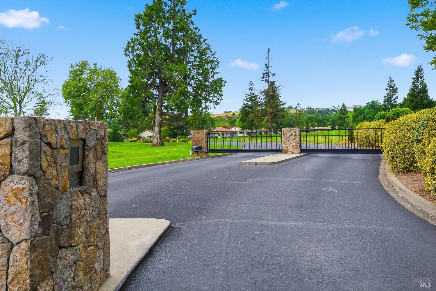 13 Fairways Drive Napa CA 94558