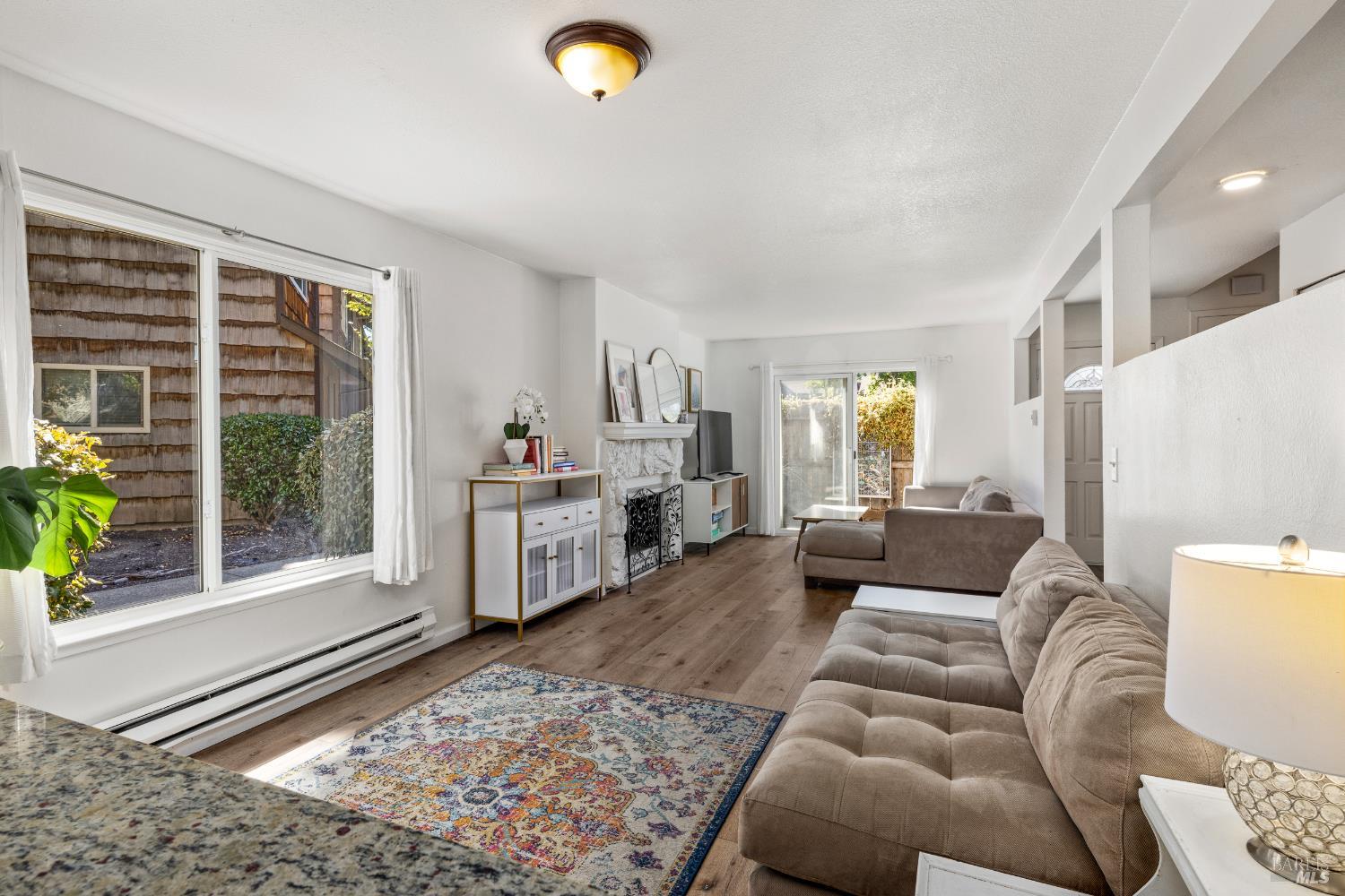 1599 Parkway Drive Rohnert Park CA 94928
