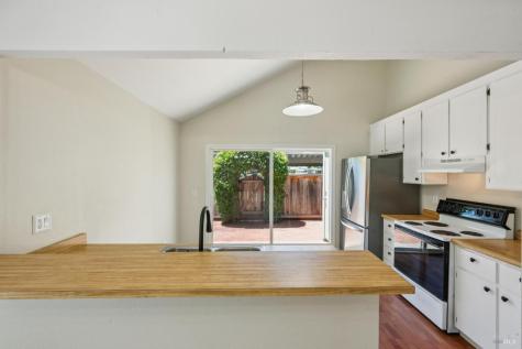 734 Racquet Club Circle Rohnert Park CA 94928