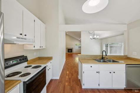 734 Racquet Club Circle Rohnert Park CA 94928