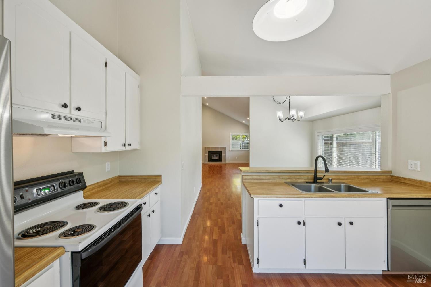 734 Racquet Club Circle Rohnert Park CA 94928