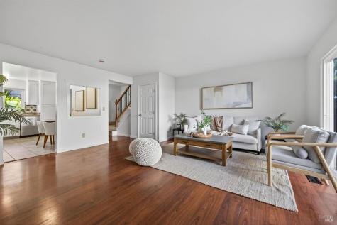 37 Front Street Healdsburg CA 95448