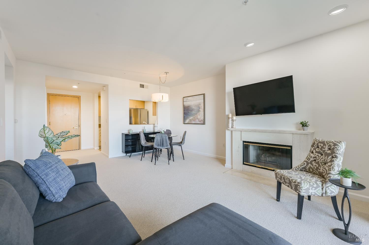 400 Deer Valley Road San Rafael CA 94903