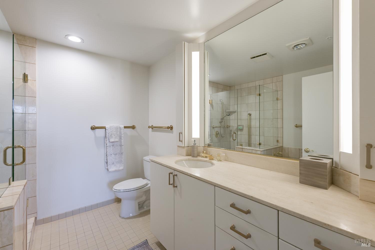 400 Deer Valley Road San Rafael CA 94903