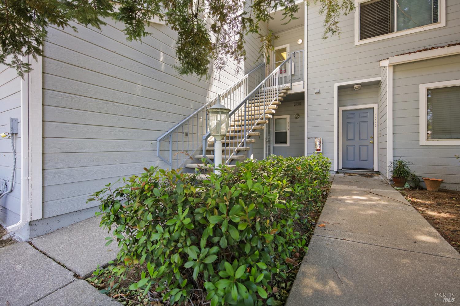 1850 Blossom Avenue Fairfield CA 94533