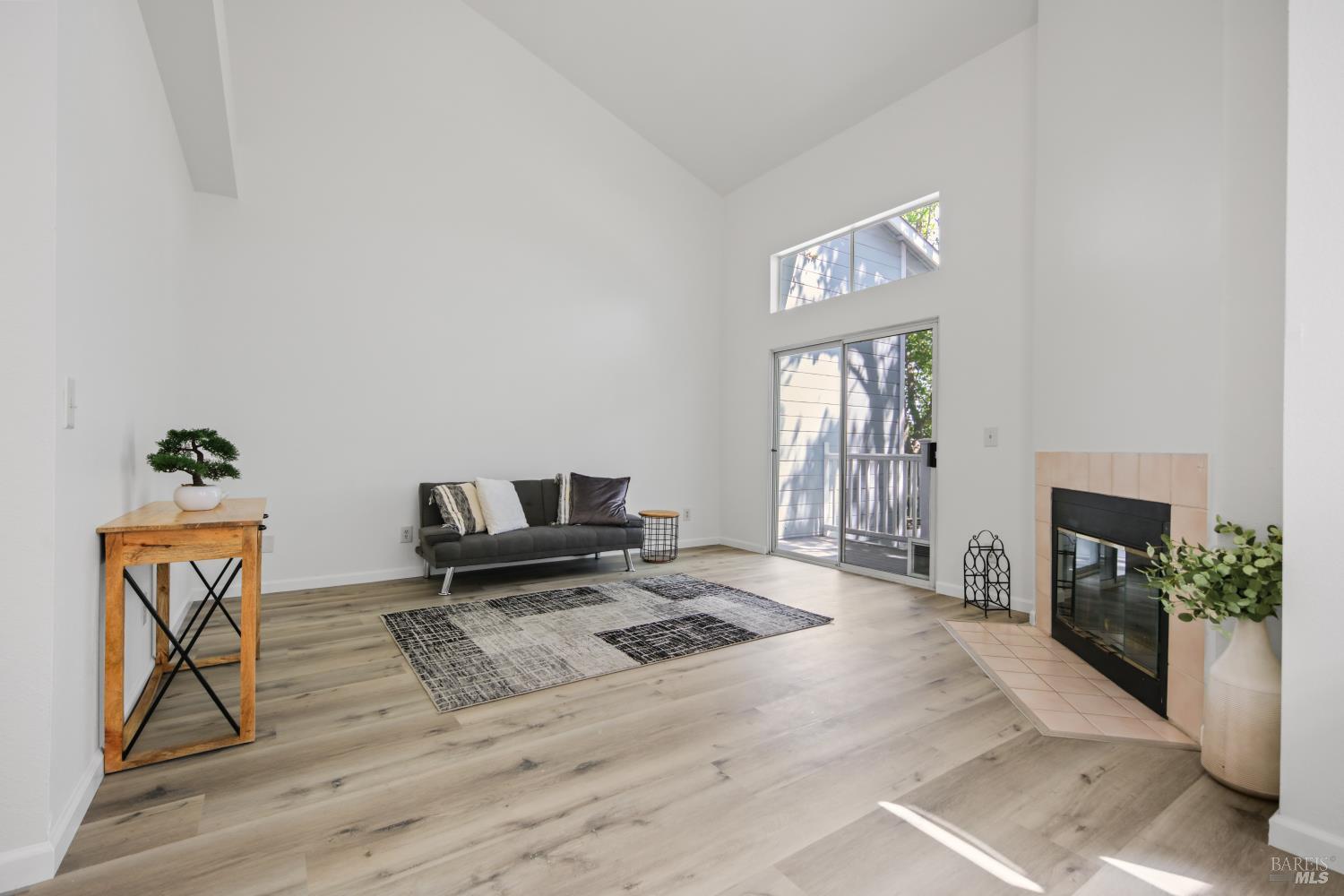 1850 Blossom Avenue Fairfield CA 94533