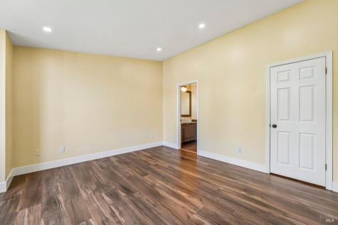 576 E Jasmine Circle Santa Rosa CA 95407