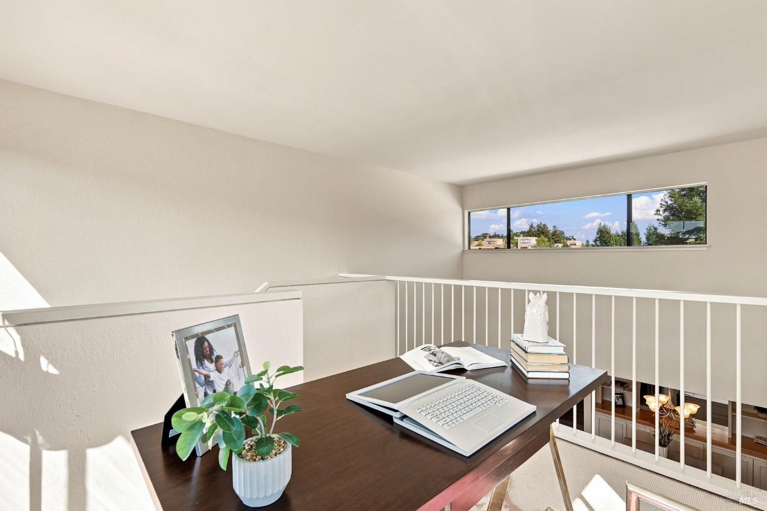 655 Via Casitas Greenbrae CA 94904