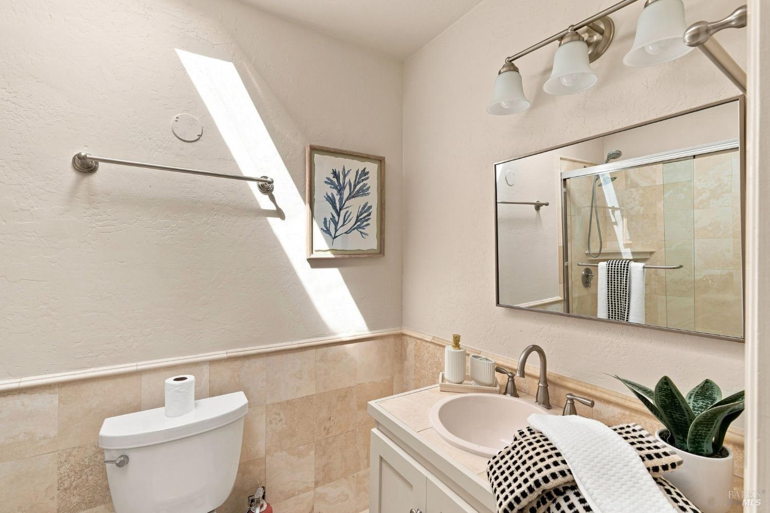 655 Via Casitas Greenbrae CA 94904