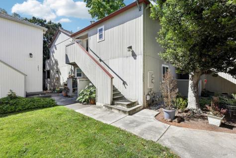 2633 Westberry Drive Santa Rosa CA 95403