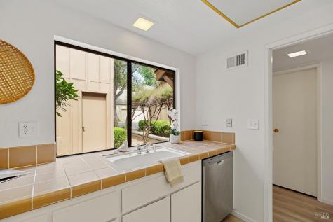 52 Cinnamon Teal Lane Novato CA 94949