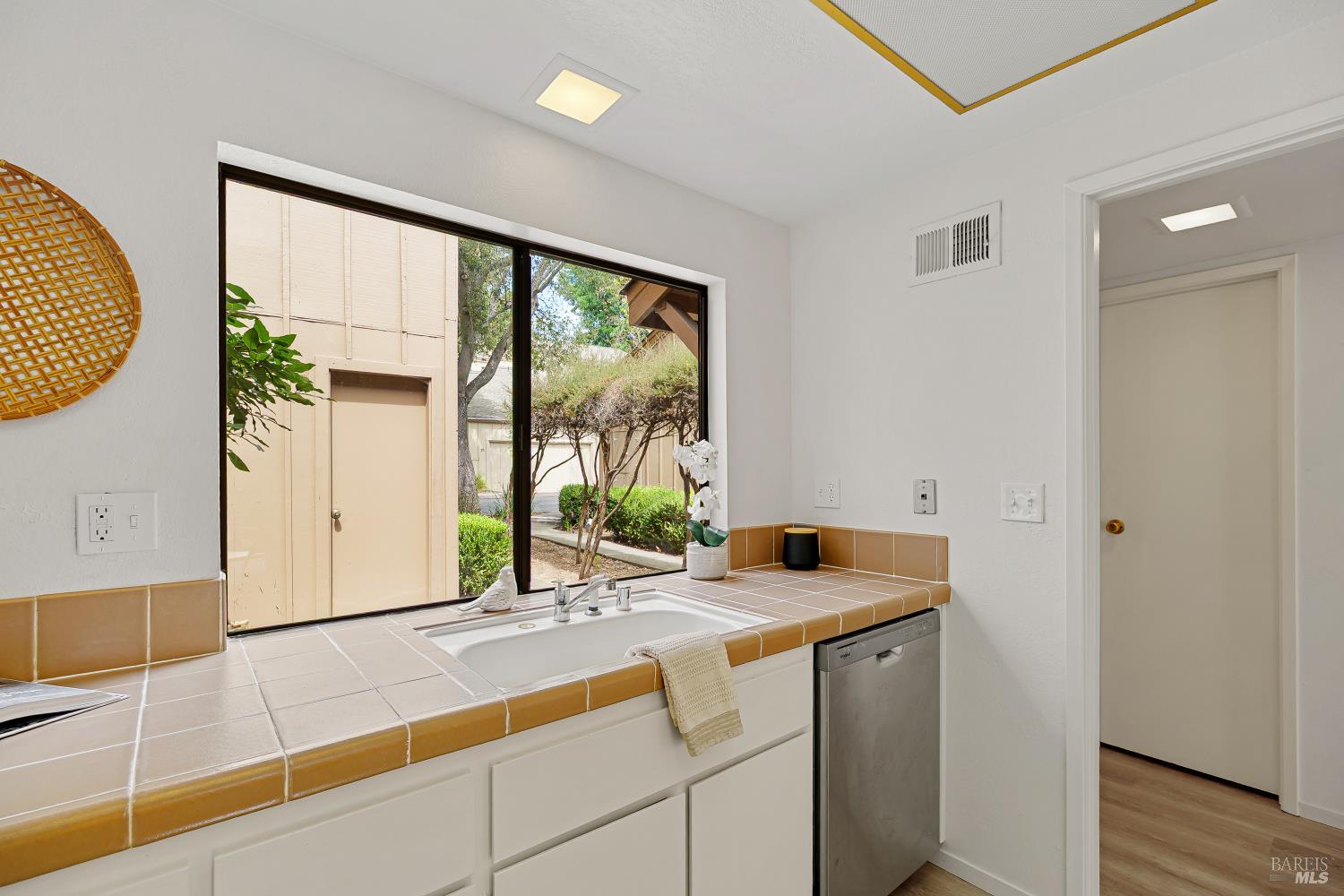 52 Cinnamon Teal Lane Novato CA 94949