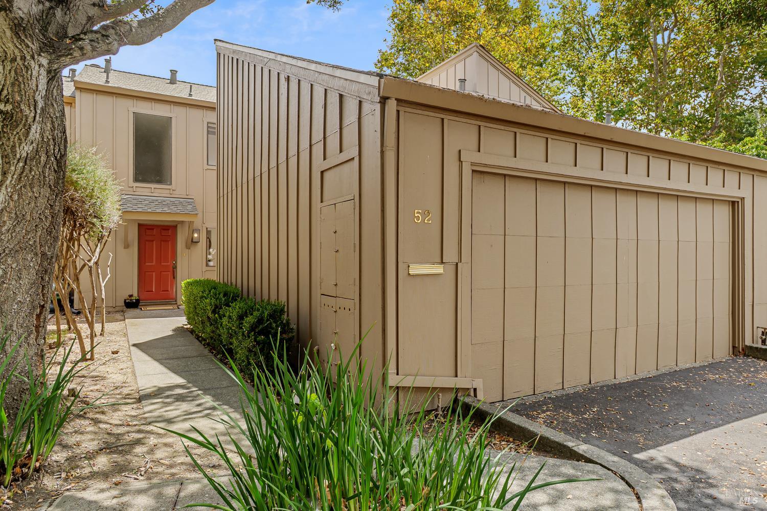 52 Cinnamon Teal Lane Novato CA 94949