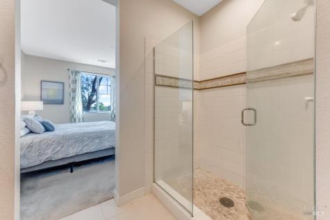218 Johnson Street Windsor CA 95492