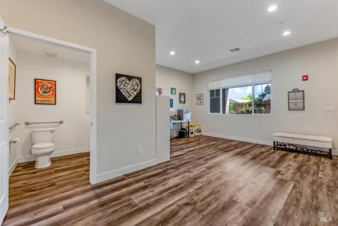 218 Johnson Street Windsor CA 95492