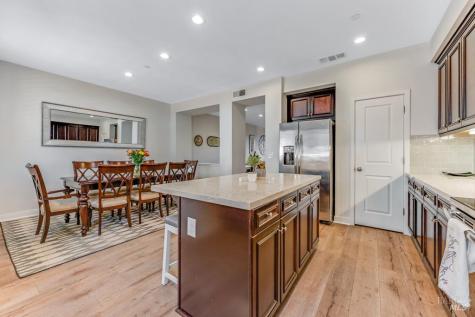 218 Johnson Street Windsor CA 95492