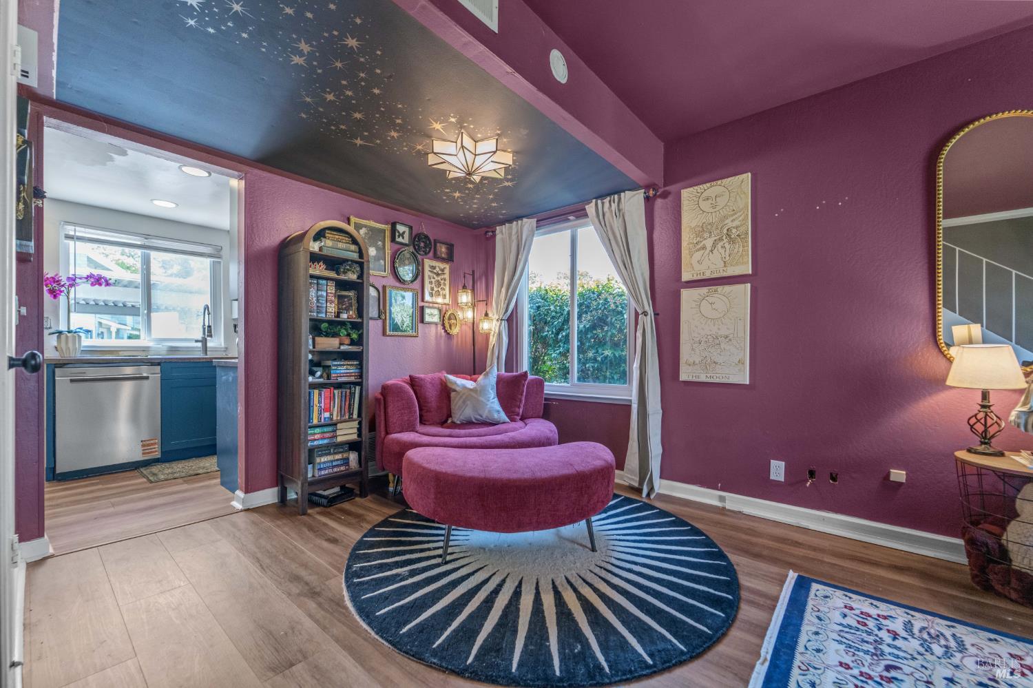 526 Loleta Lane Novato CA 94947