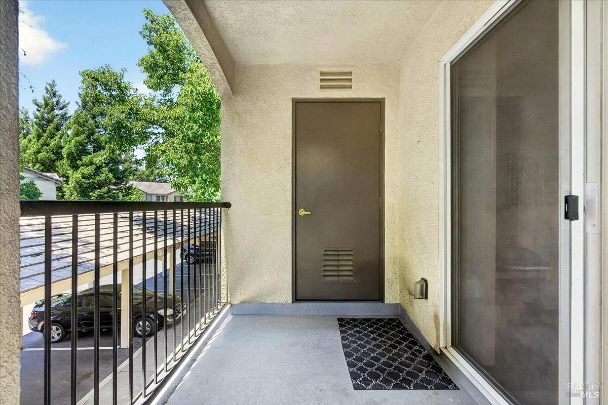 2001 Eastwood Drive Vacaville CA 95687