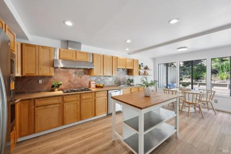 8 Sage Grouse Road Novato CA 94949