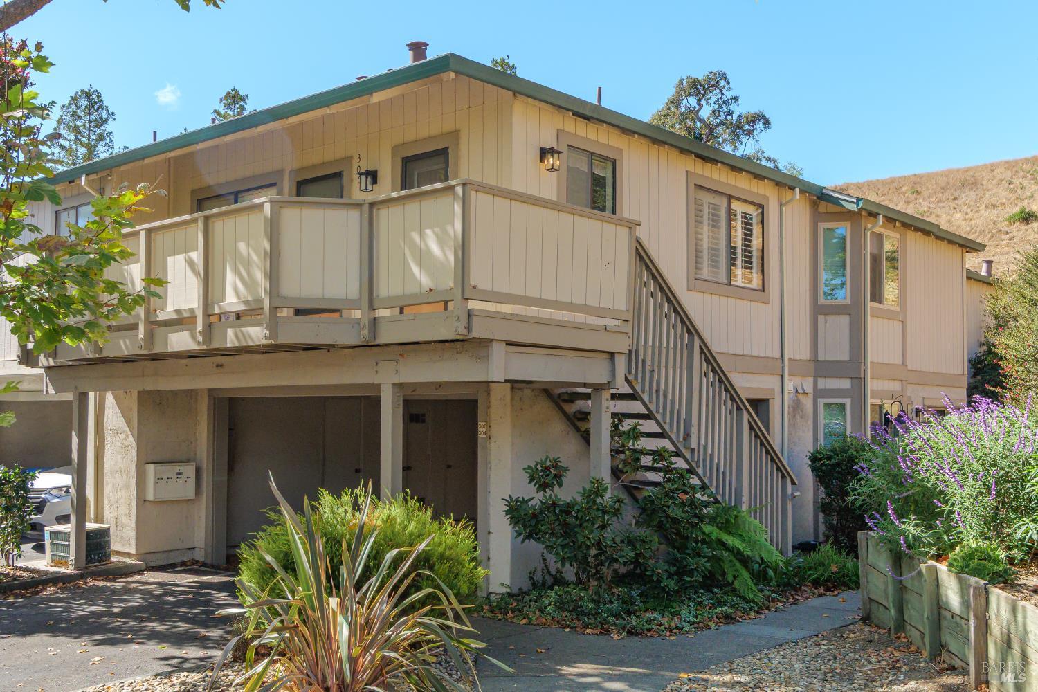 306 Silvio Lane Novato CA 94947