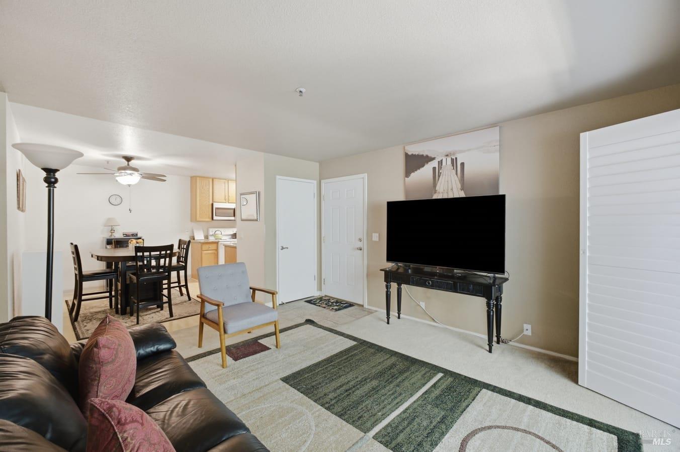 686 Arcadia Drive Vacaville CA 95687