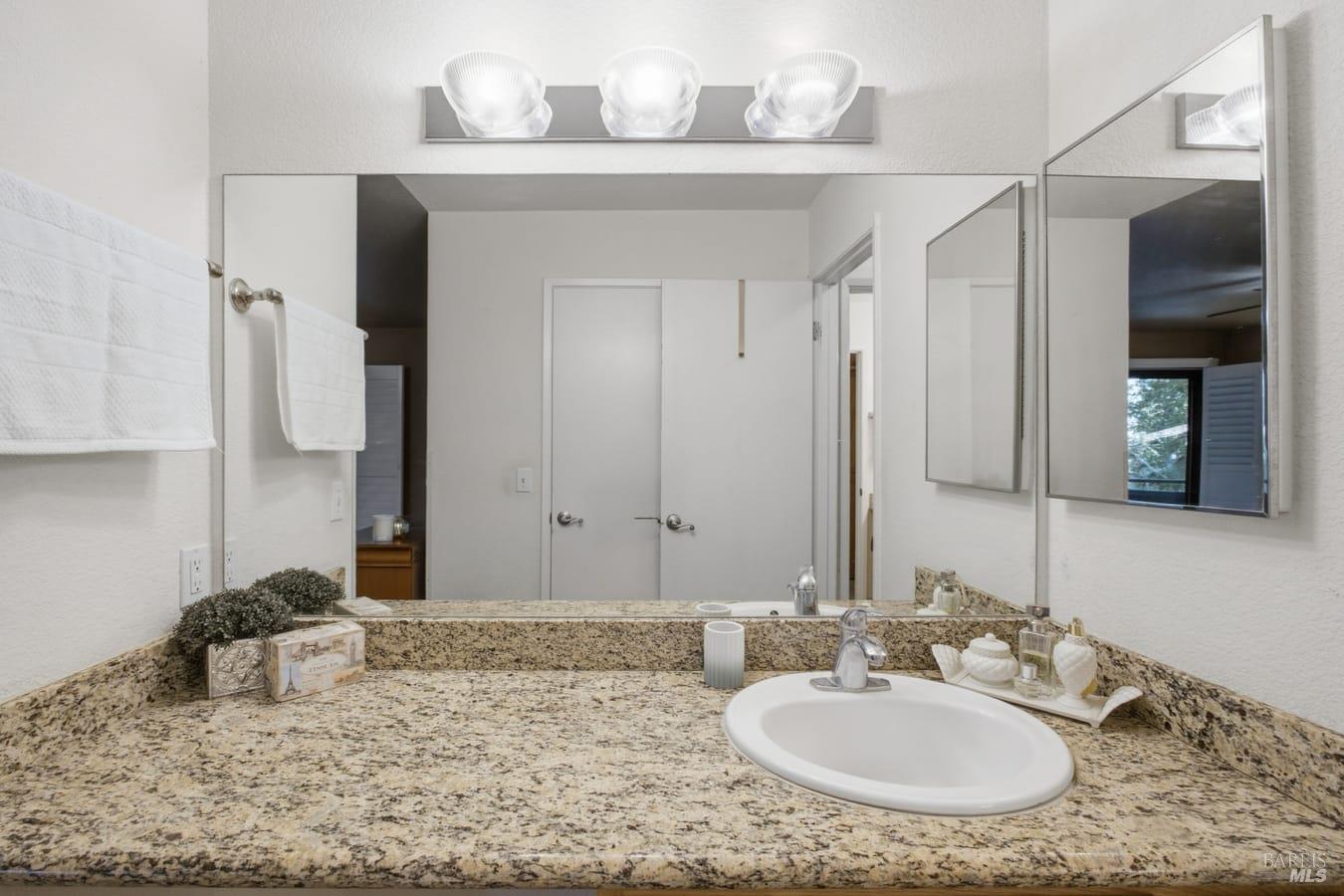 686 Arcadia Drive Vacaville CA 95687