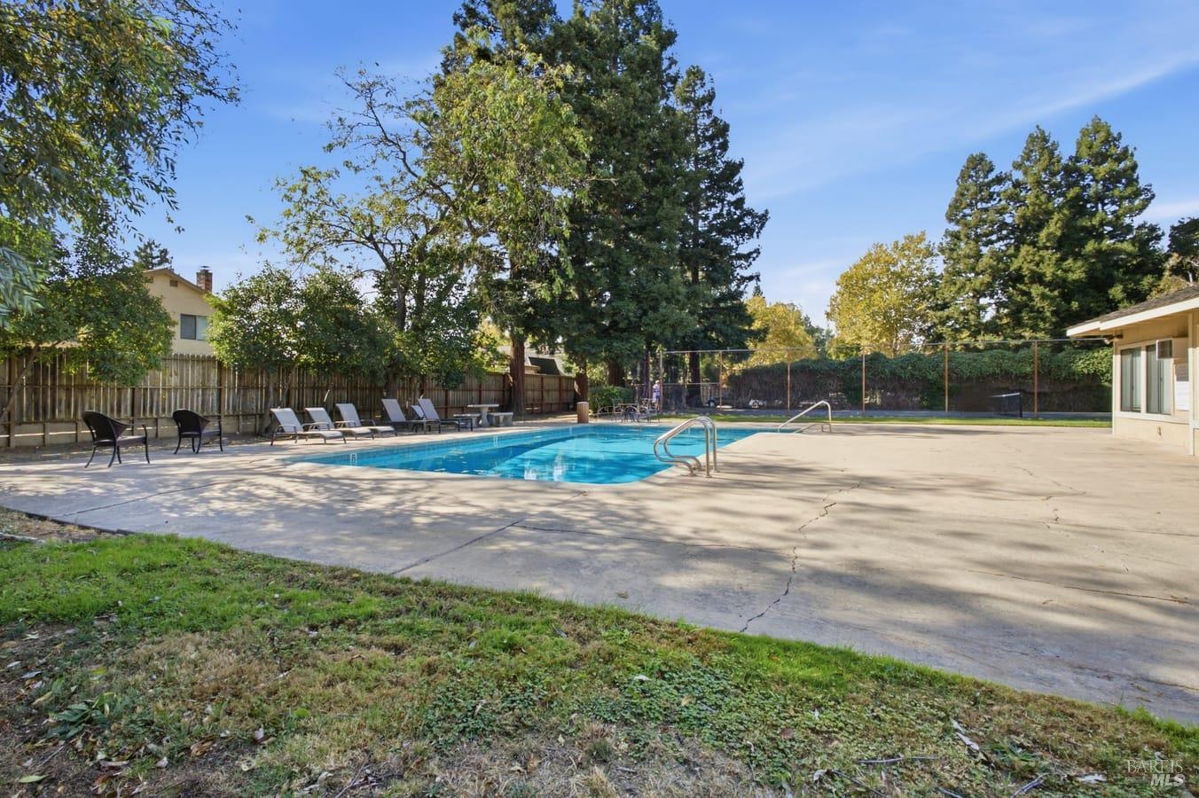 686 Arcadia Drive Vacaville CA 95687