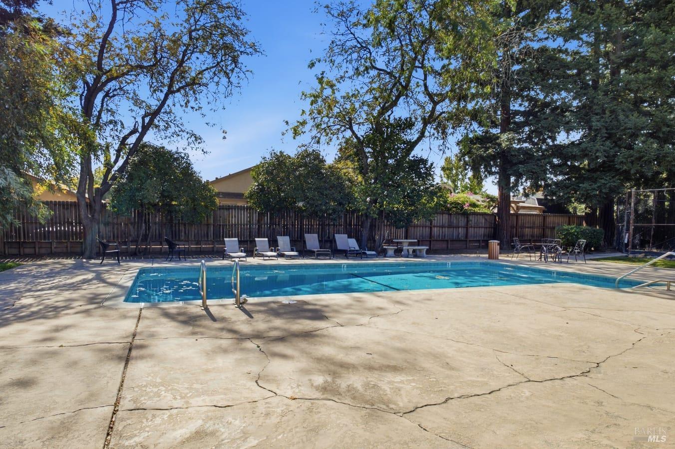 686 Arcadia Drive Vacaville CA 95687