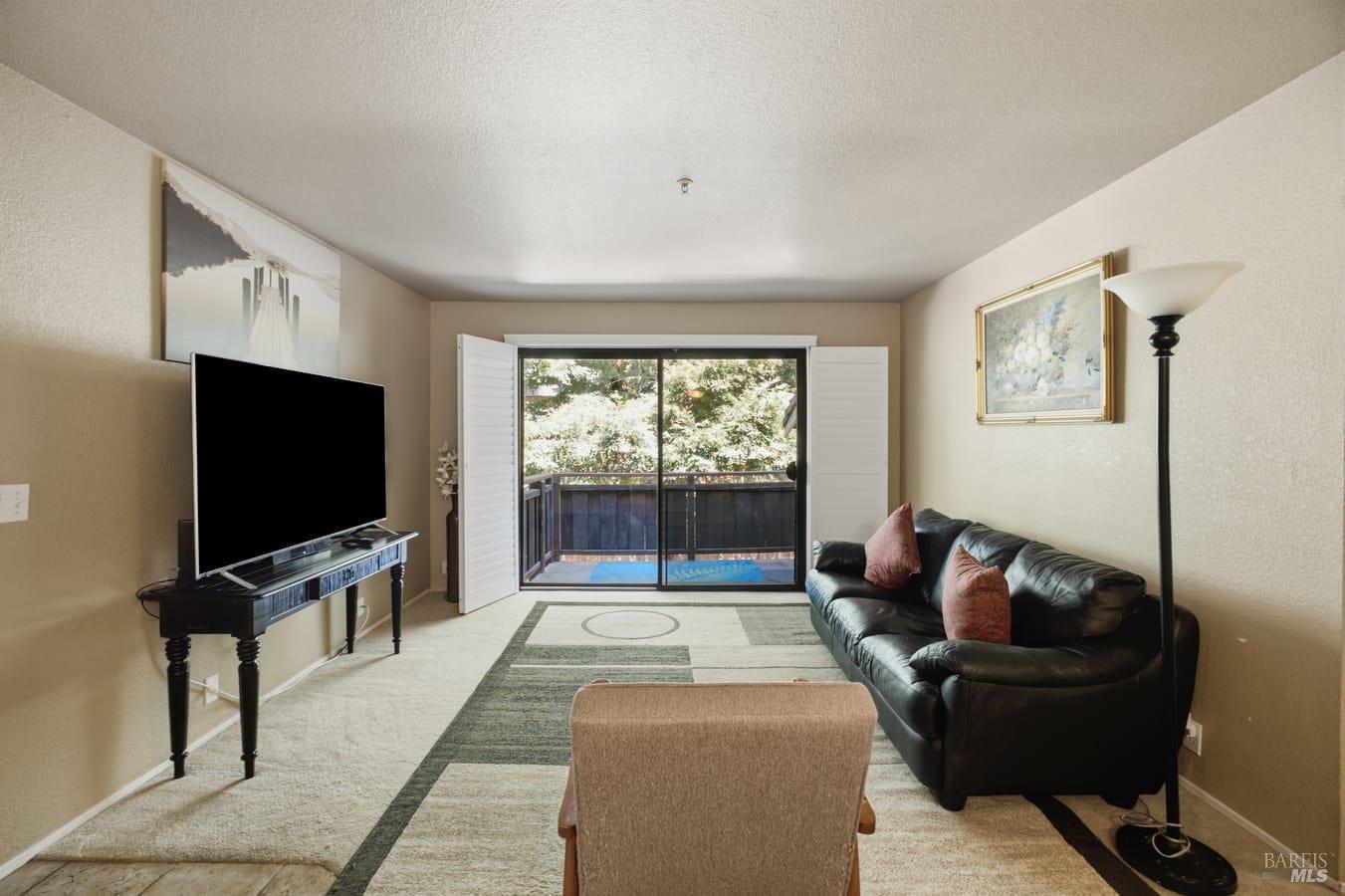 686 Arcadia Drive Vacaville CA 95687